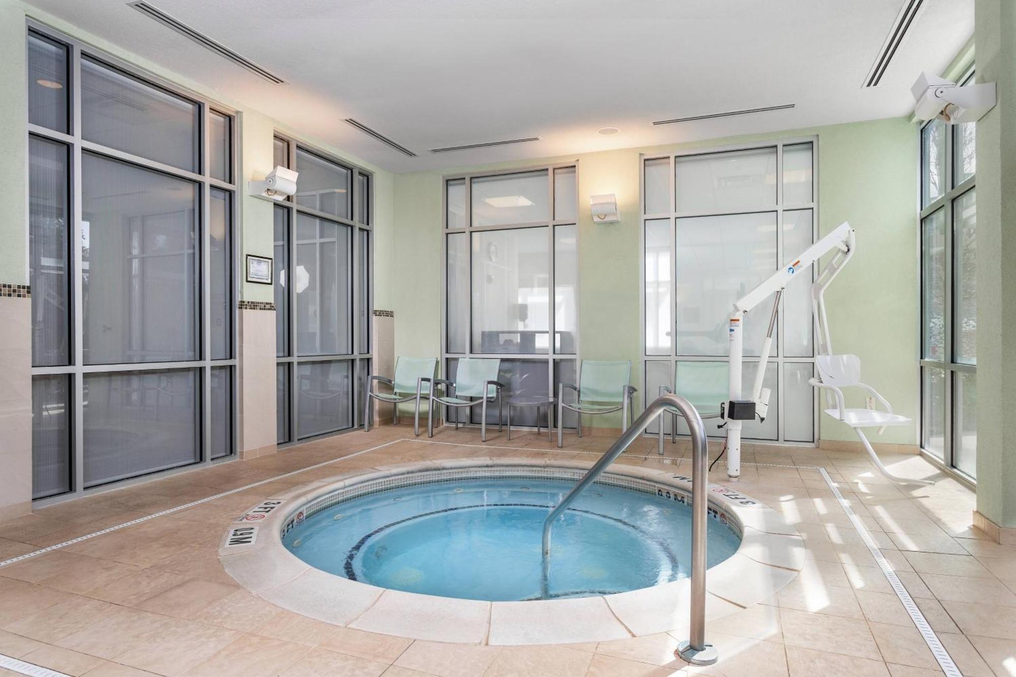 Springhill Suites By Marriott Downtown Chattanooga/Cameron Harbor Extérieur photo
