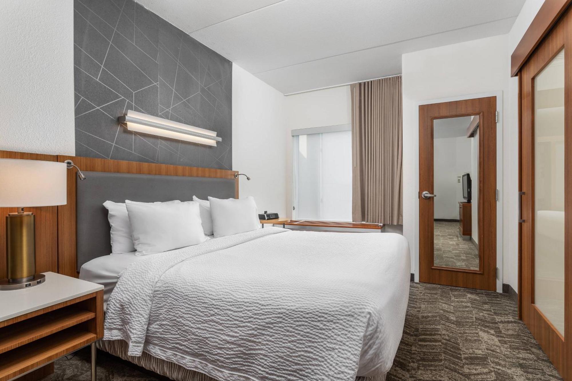 Springhill Suites By Marriott Downtown Chattanooga/Cameron Harbor Extérieur photo