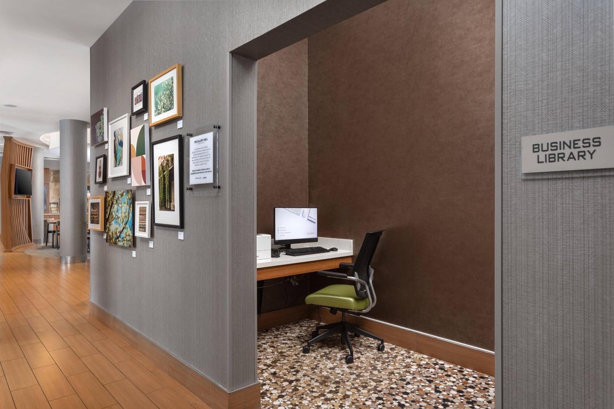 Springhill Suites By Marriott Downtown Chattanooga/Cameron Harbor Extérieur photo